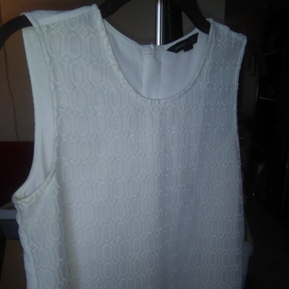 Banana Republic White sheer tunic top - Picture 1 of 4